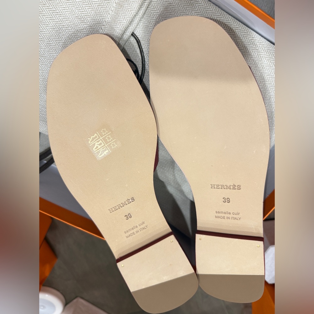 HERMES BNIB ORAN EPSOM LEATHER SANDALS Rose Framboise 39 US 8.5 - Picture 4 of 4